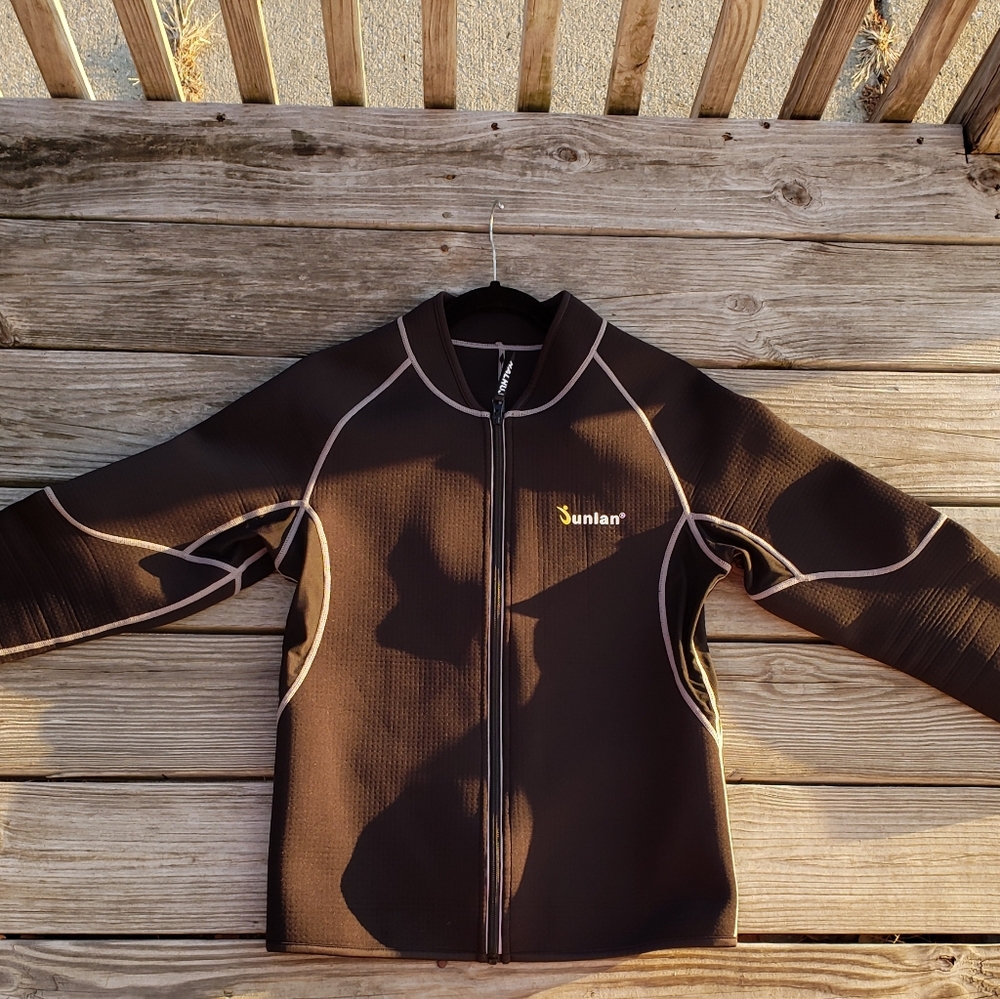 Workout jacket (size L) - Picture 4 of 4